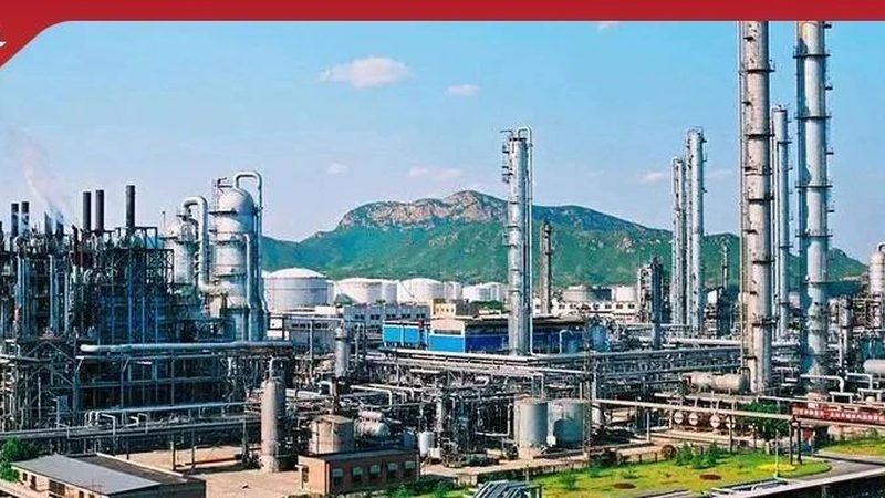 工程塑料与金属材料：性能对比与应用解析